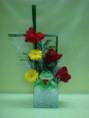 /album/galeria-de-fotos-kalaraflores/arranjo-com-rosas-colombianas-gerberas-junco-vime-branco-no-cachepo-de-vidro-jpg/
